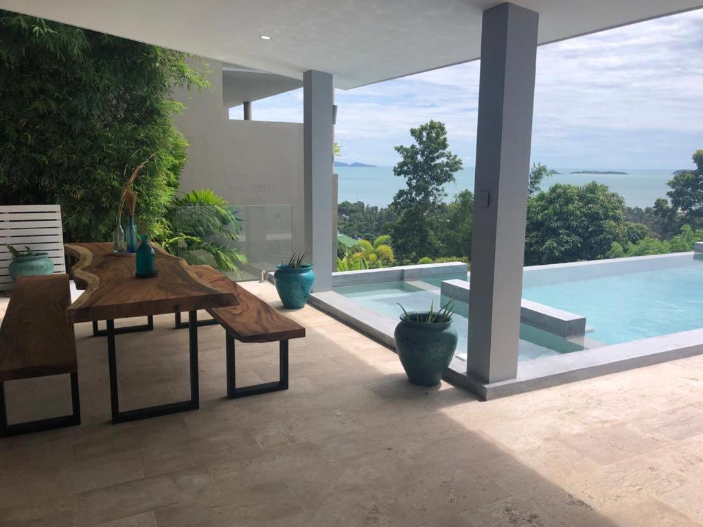 Arganda Infinity Pool Luxury Sea View วิลล่า *